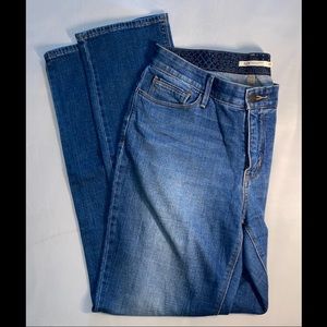 Classic Straight Leg Levi’s